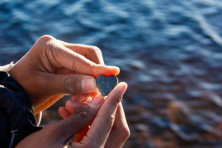 Unofficial-141 donate heart rock