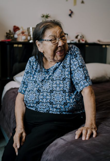 woman on a bed from whitesand first nation ontario